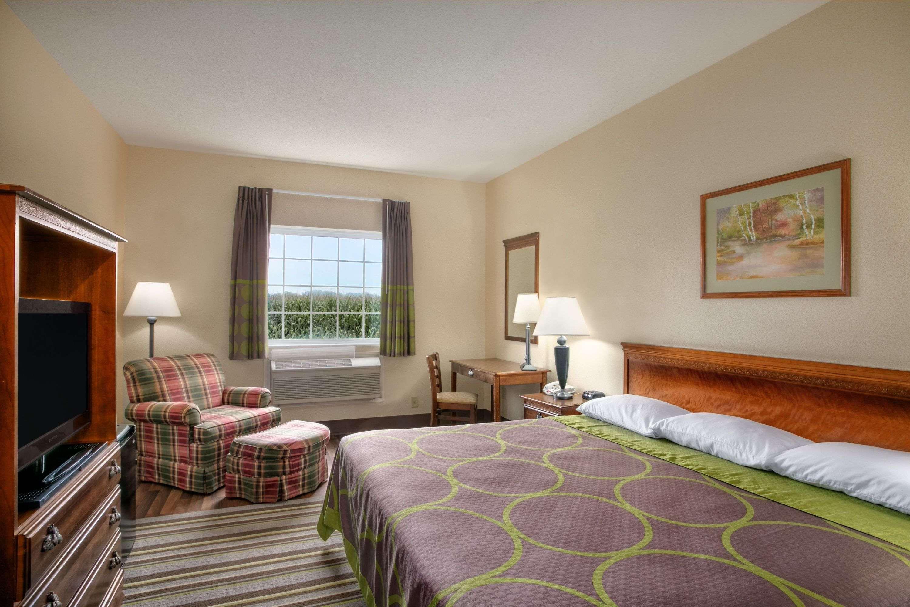 Super 8 By Wyndham Grayville Bagian luar foto